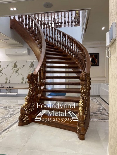 پله گرد چوبی