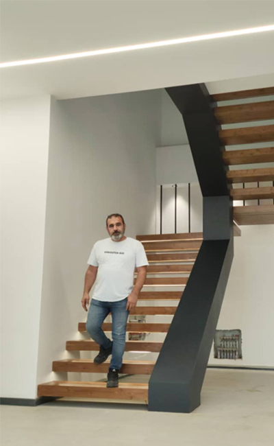 پله معلق