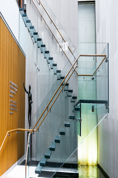 پله-شیشه-ای پله شیشه ای